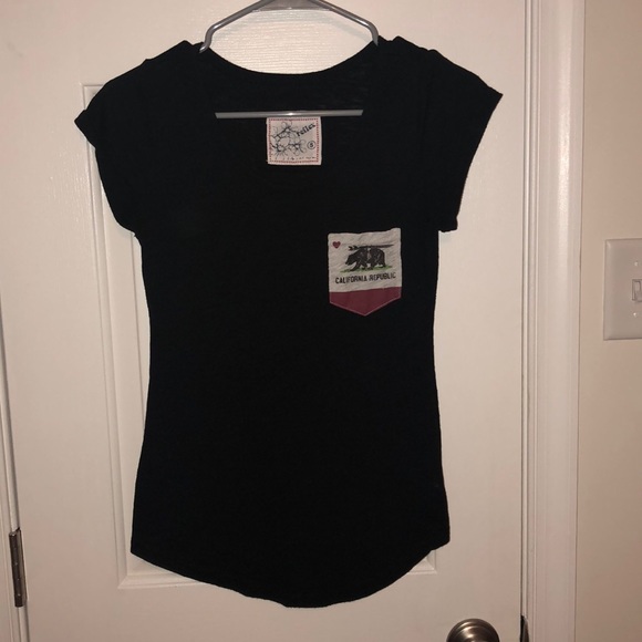 Tops - Black California T